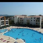 Le Lagon Bleu